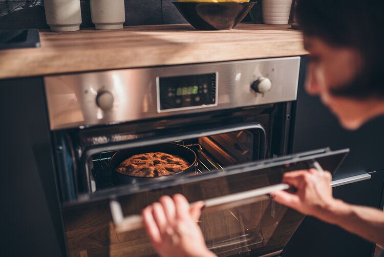 Oven Heating Pie